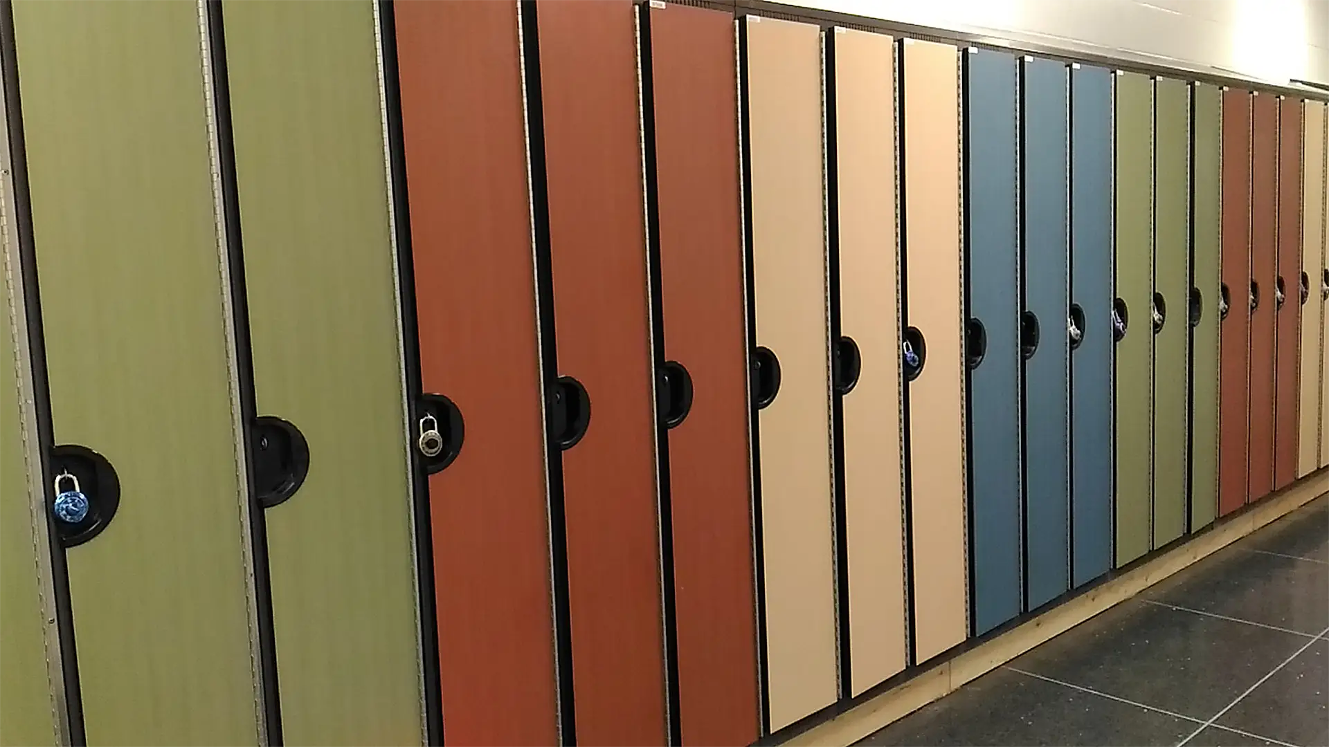 Metal Lockers with Buddsteel Doors